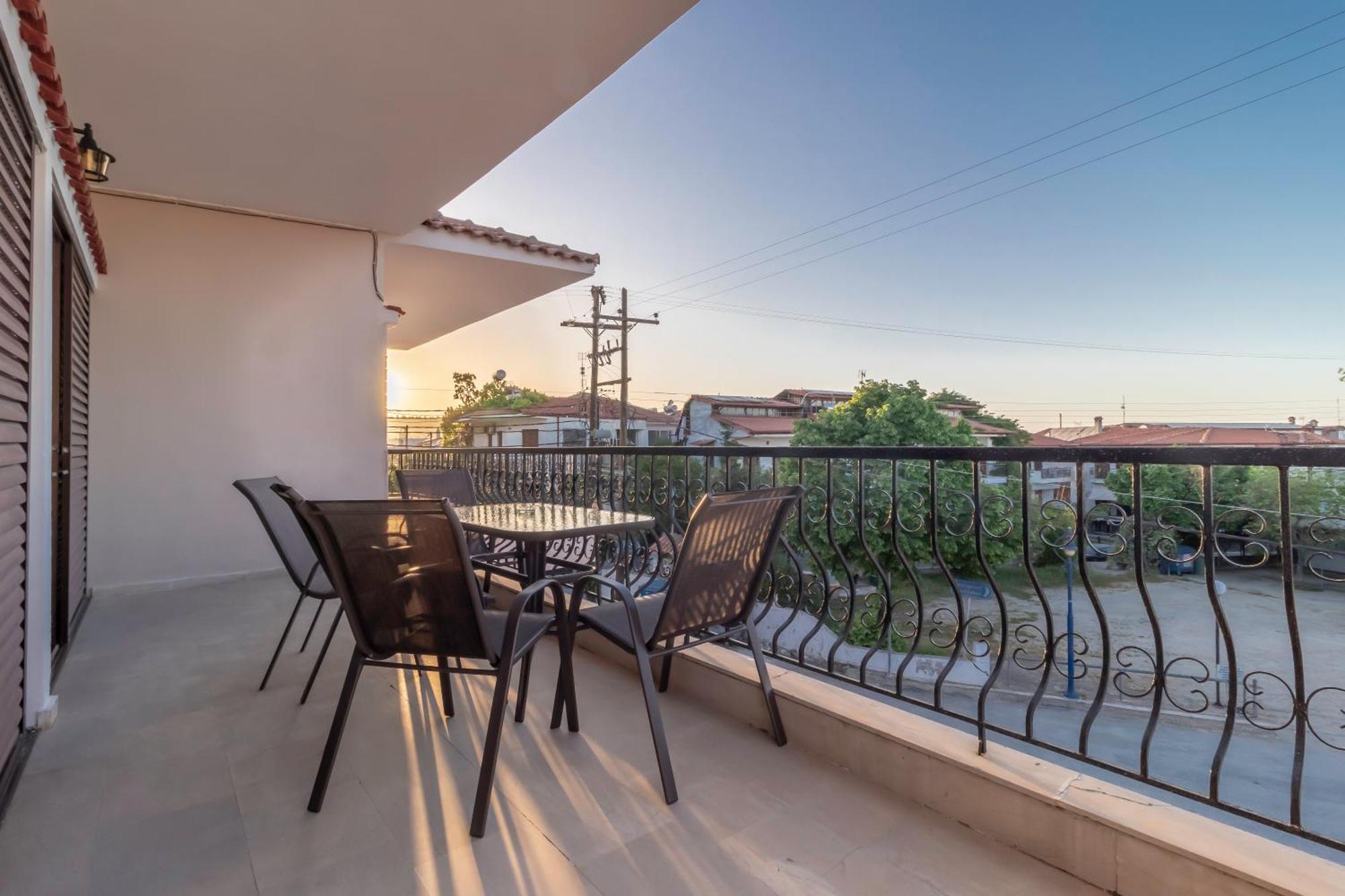 Properstay 101 - Casa Leonardo Chalkidiki 波利克罗诺 外观 照片
