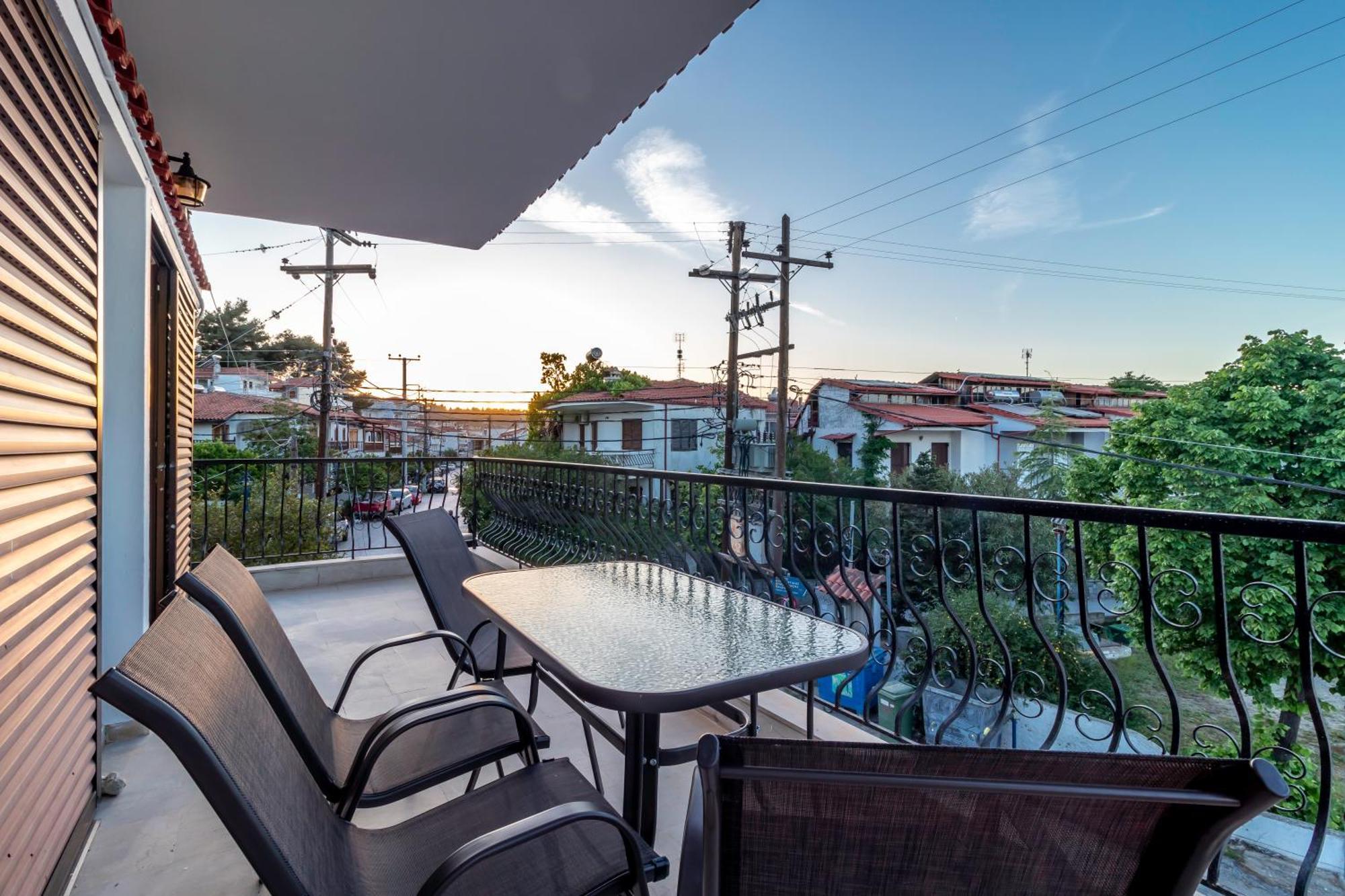 Properstay 101 - Casa Leonardo Chalkidiki 波利克罗诺 外观 照片