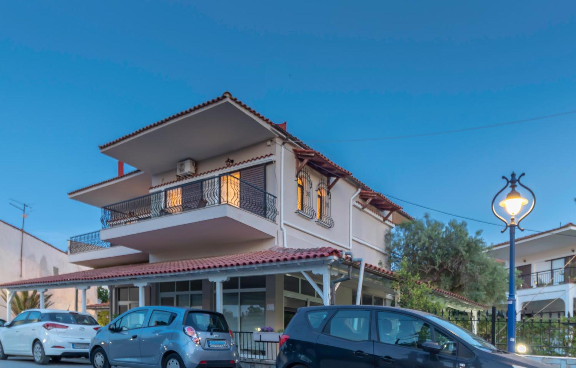 Properstay 101 - Casa Leonardo Chalkidiki 波利克罗诺 外观 照片
